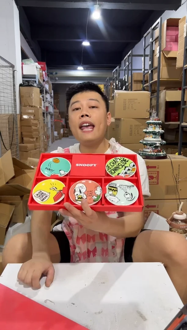 瓷片红色原盒史努比小碟子5件套