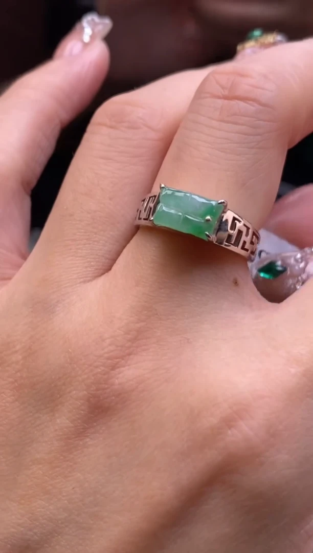 颈饰银S925镶嵌翡翠净货17363