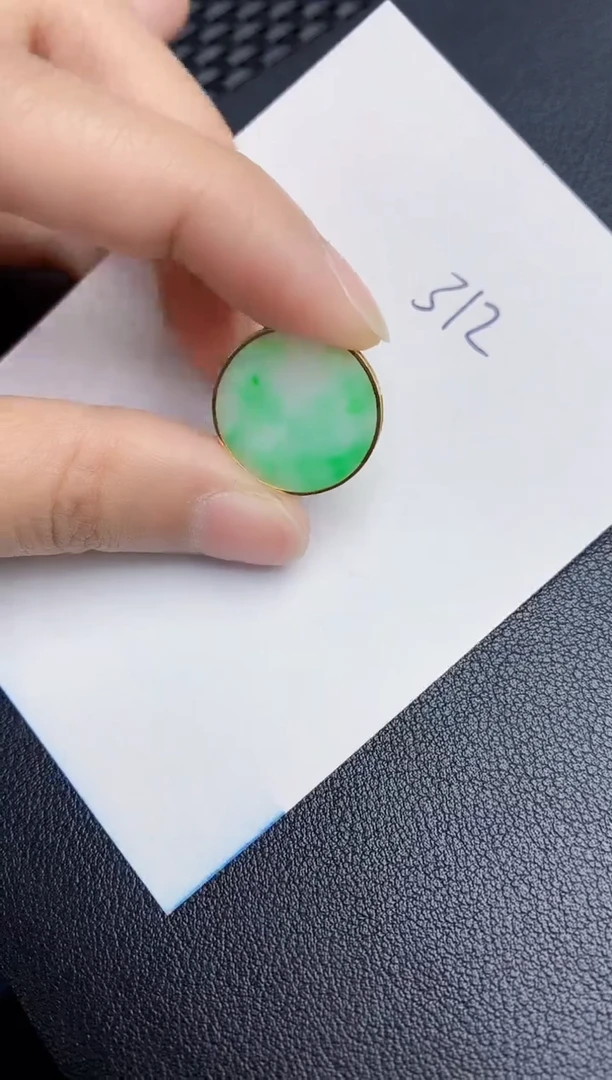 【闪购商品】翡翠颈饰18K金镶嵌000000000