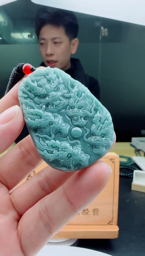 【闪购商品】翡翠颈饰未镶嵌1111111111