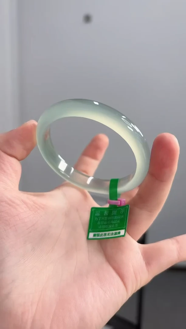 【闪购商品】玛瑙/玉髓手镯未镶嵌53圈