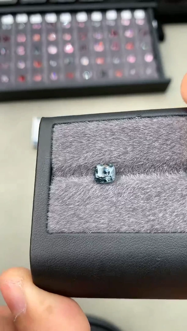 【闪购商品】定制尖晶石裸石未镶嵌1.91ct 枕型 蓝灰色调
