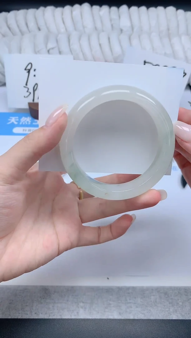 石英质玉手镯未镶嵌K219-56
