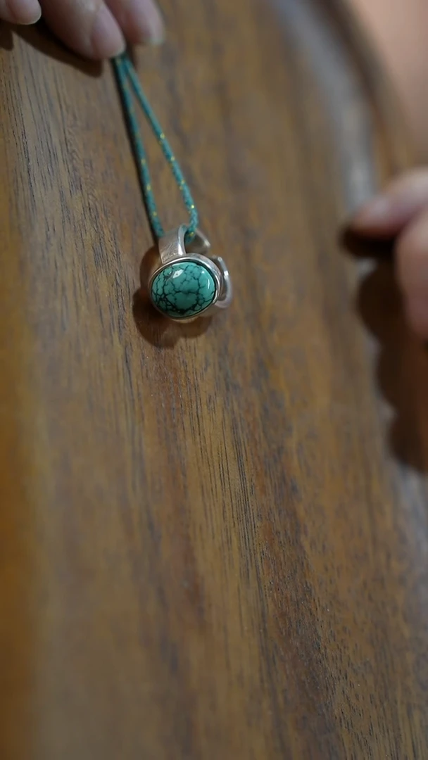 足银镶嵌戒指定制绿松石不退不换(不含绳)YXH-002