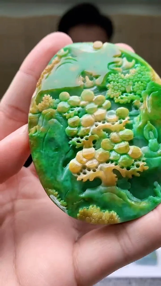 【闪购商品】定制翡翠未镶嵌4917bb-毛货挂件103