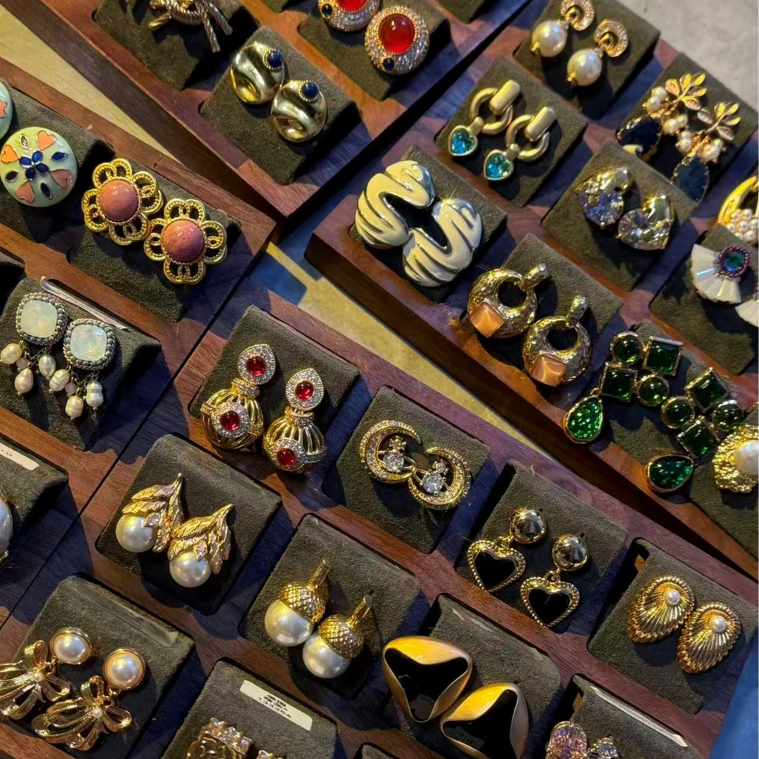 纯铜耳饰 中古饰品清仓孤品耳钉珍珠轻奢时尚复古镶嵌