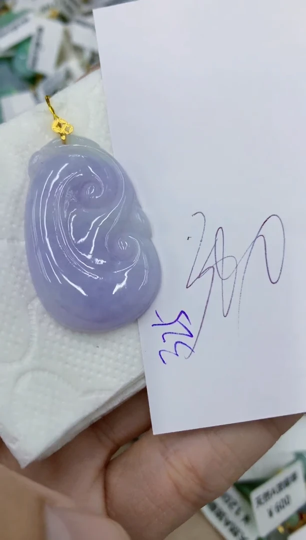 颈饰18K金镶嵌翡翠11111111111