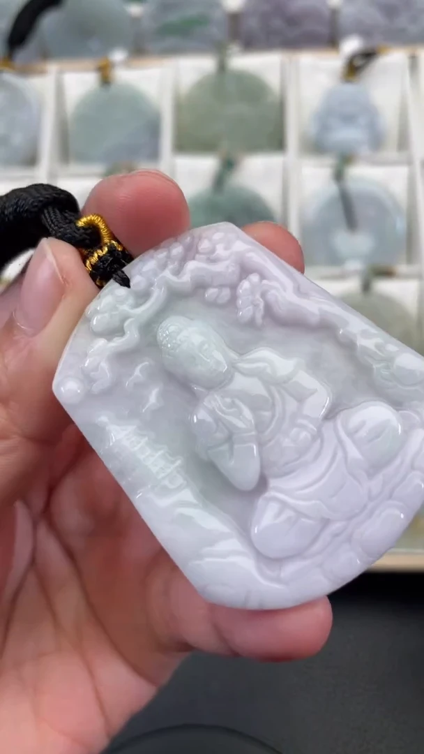 颈饰未镶嵌翡翠天然缅甸翡翠A货136