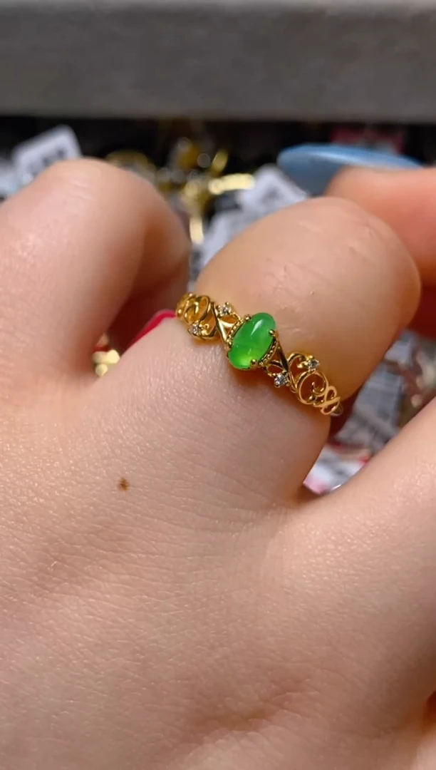 银S925镶嵌戒指翡翠鸣*百内无证书