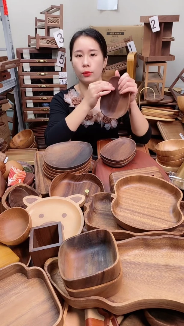 木  南美胡桃木异形盘16.5*12.5*2cm