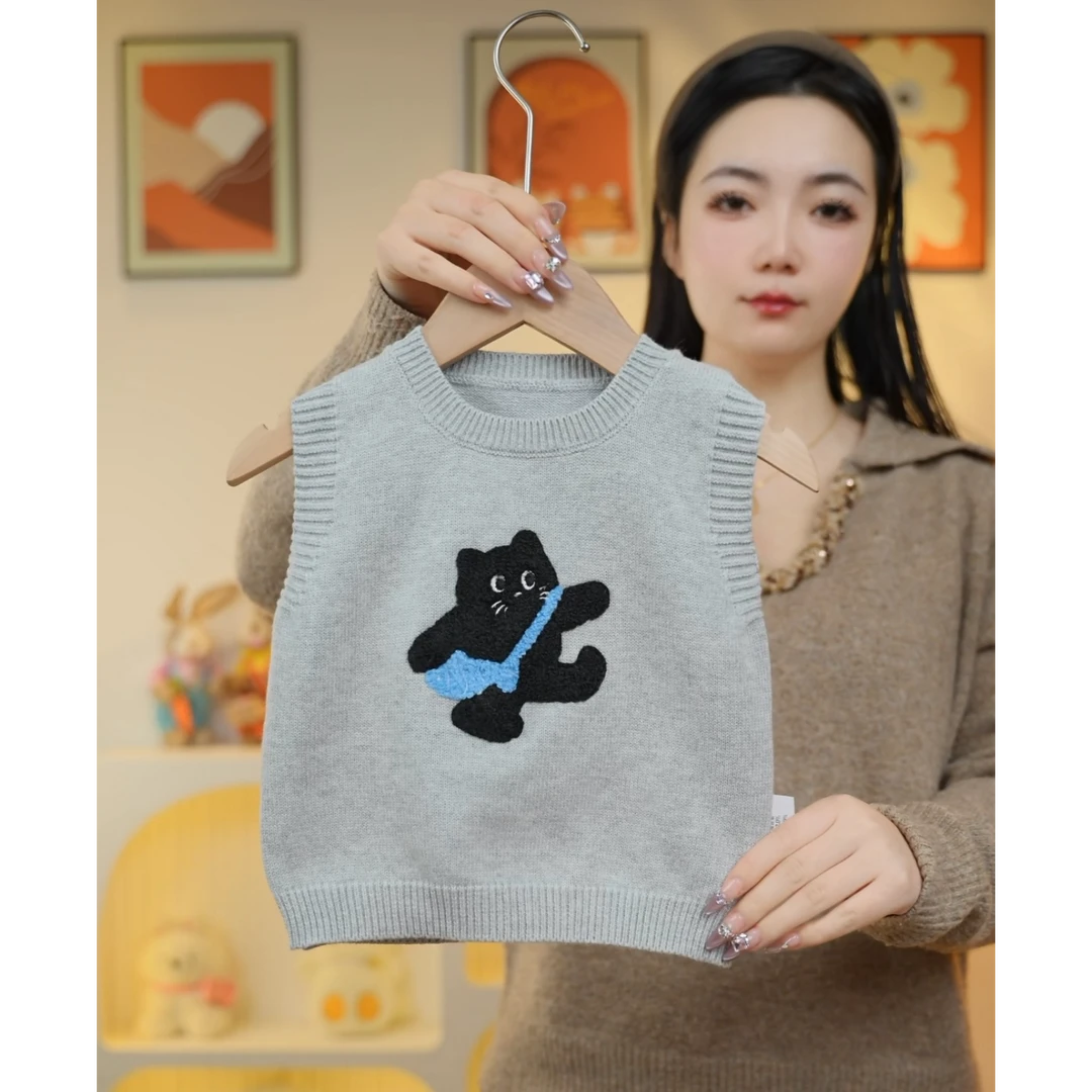 婴儿宝宝毛衣圆领马甲男女春秋无袖卡通套头背心儿童马夹外穿