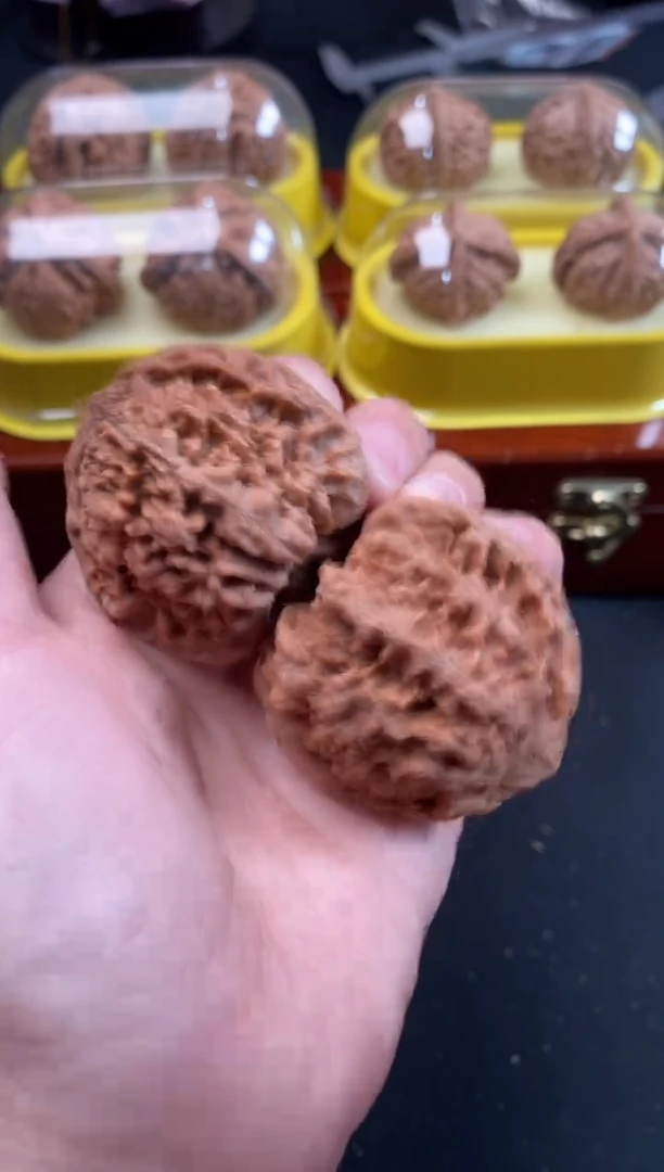 把件文玩核桃44满天星r956