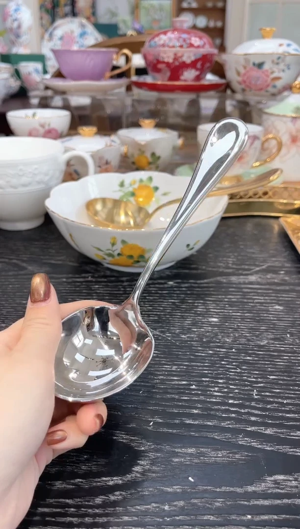 不锈钢银色大勺