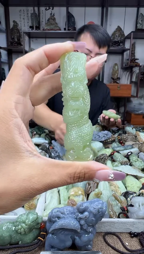 未镶嵌和田玉把件1