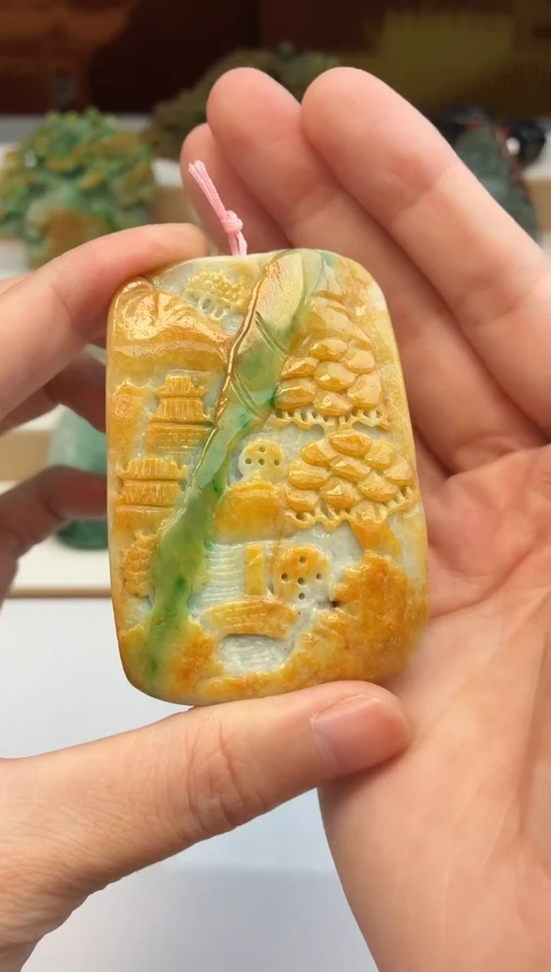 颈饰未镶嵌翡翠牌子