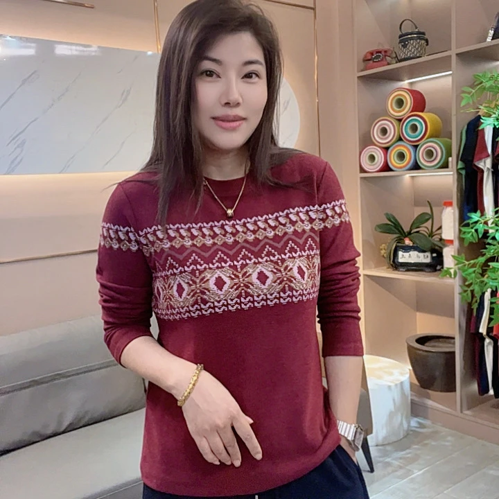 怡特美【棉暖肤绒-菱格】秋季上新时尚百搭洋气加厚圆领长袖t恤5227