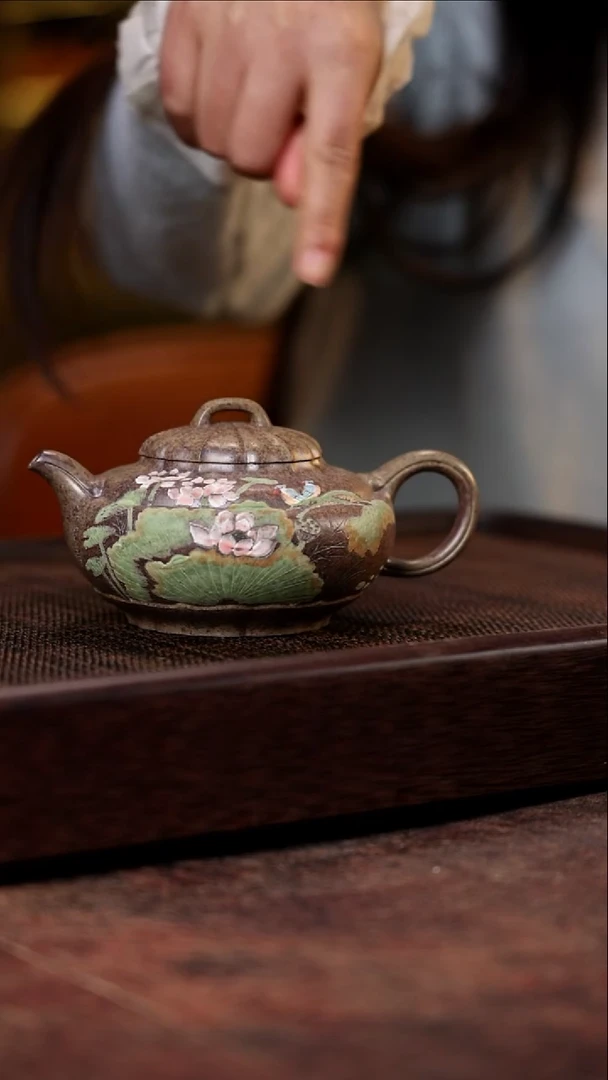 筋纹线韵 荷花鸟 寅春梨皮泥 280cc