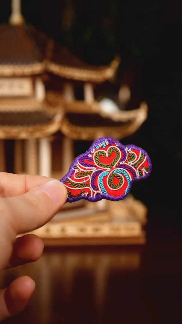 刺绣私人定制苗族手工A627