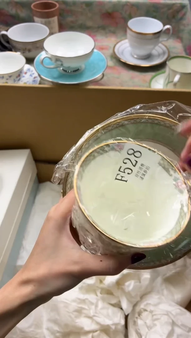 瓷片山*郎       F528