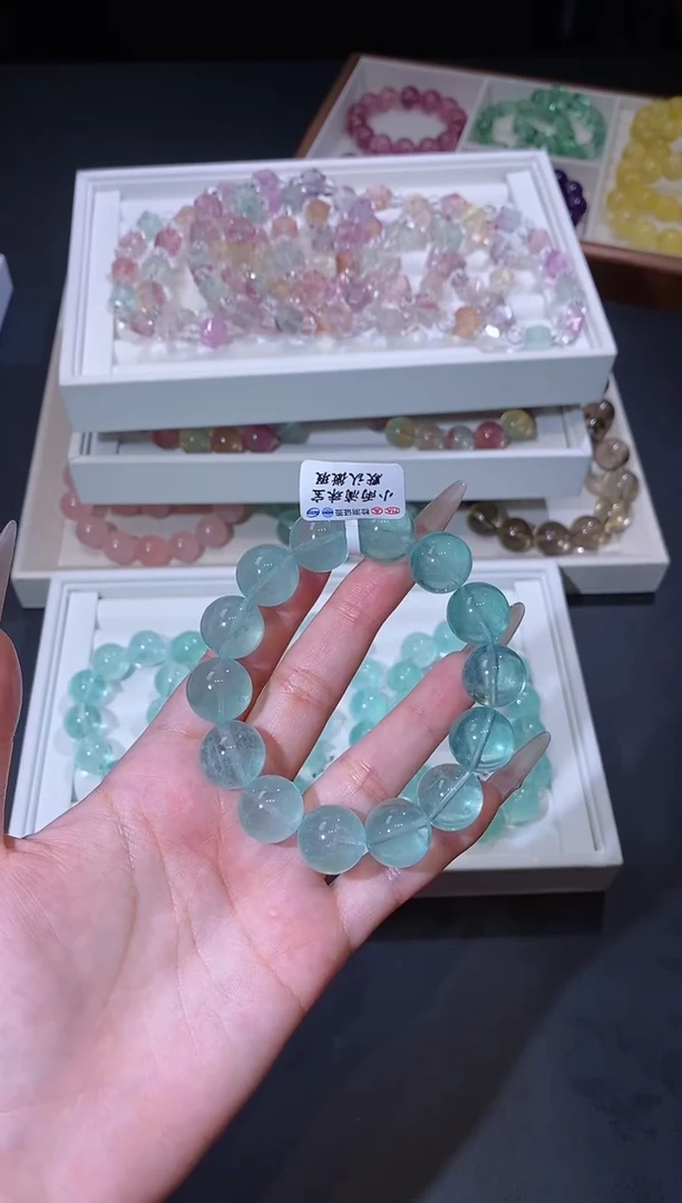 未镶嵌手链萤石1123.6拉丝绿萤石手串 多样性发其一