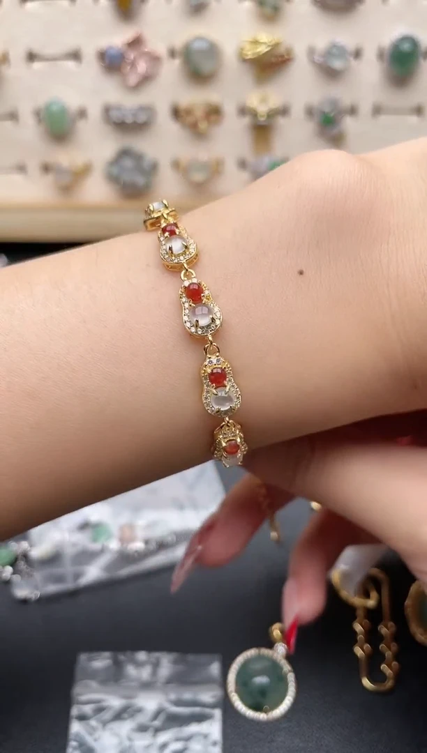 【闪购商品】翡翠手链银S925镶嵌一物一证一礼盒