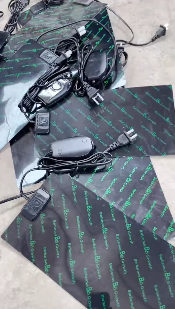 12瓦加热垫垫1个