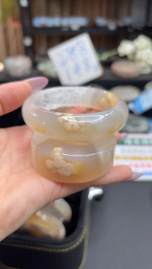 未镶嵌手镯石英质玉A331(57圈赠送镯心)