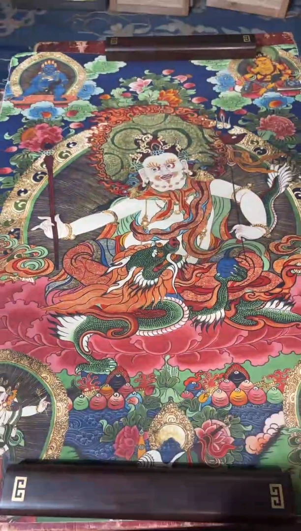 卷轴画龙妹的唐卡tk16