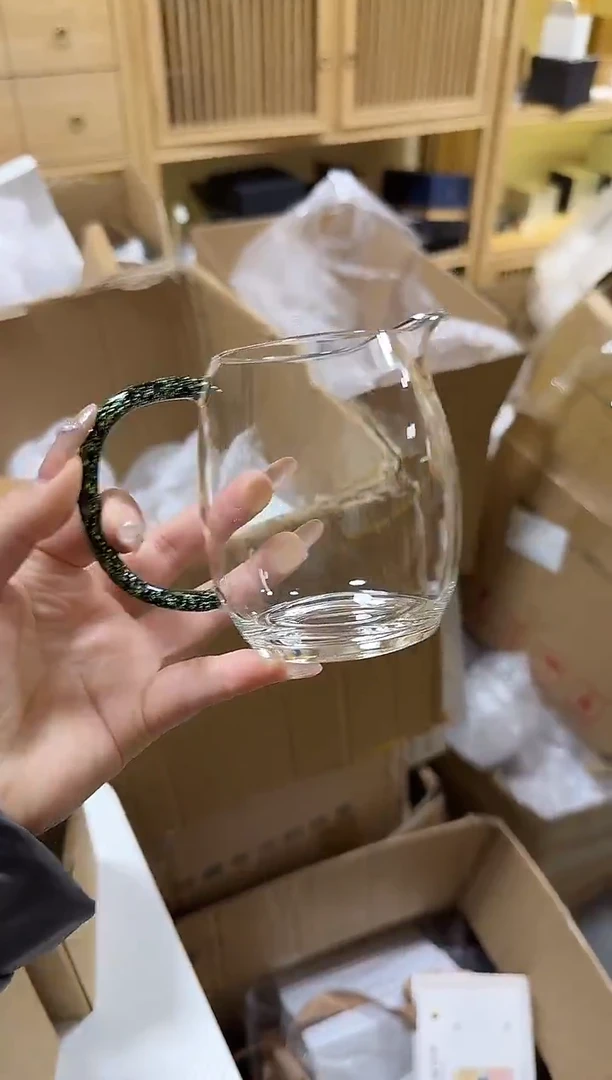 722黑金诚然公道杯