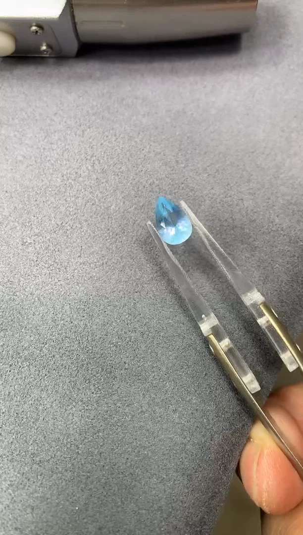 【闪购商品】海蓝宝石笔搁未镶嵌1.2ct 71