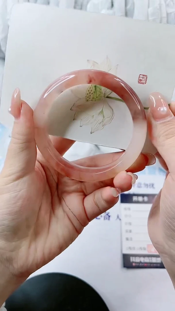 【闪购商品】石英质玉手镯未镶嵌0515036864-多样性发货