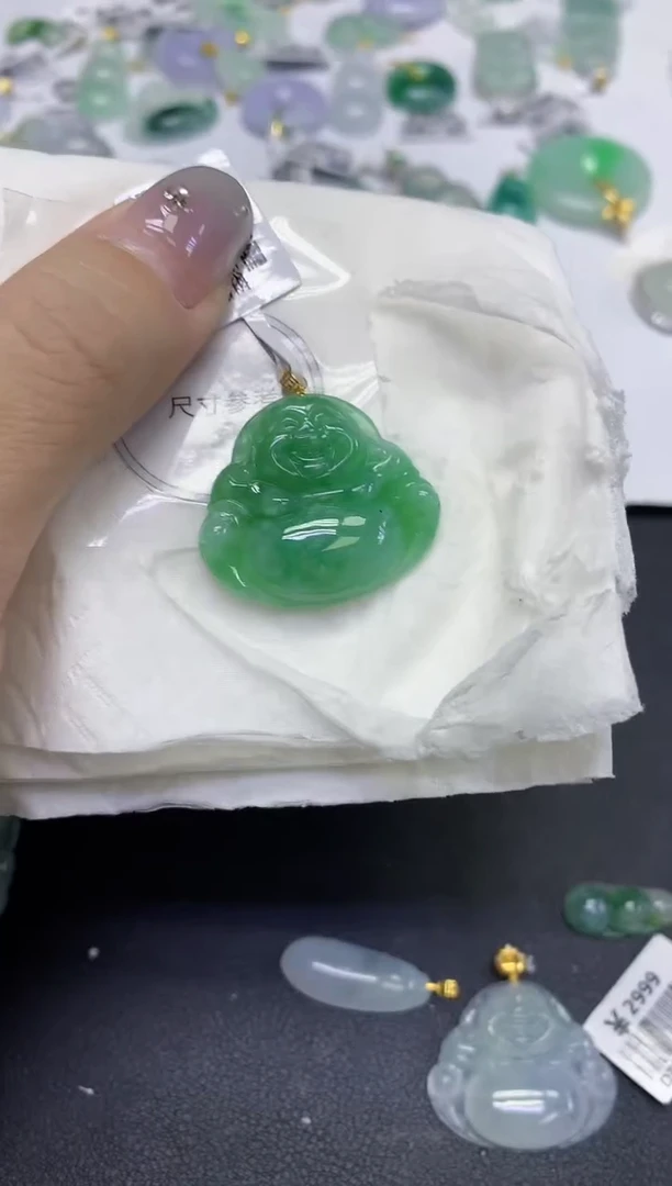 颈饰18K金镶嵌翡翠天然缅甸翡翠A货百元以上9元证书费自理