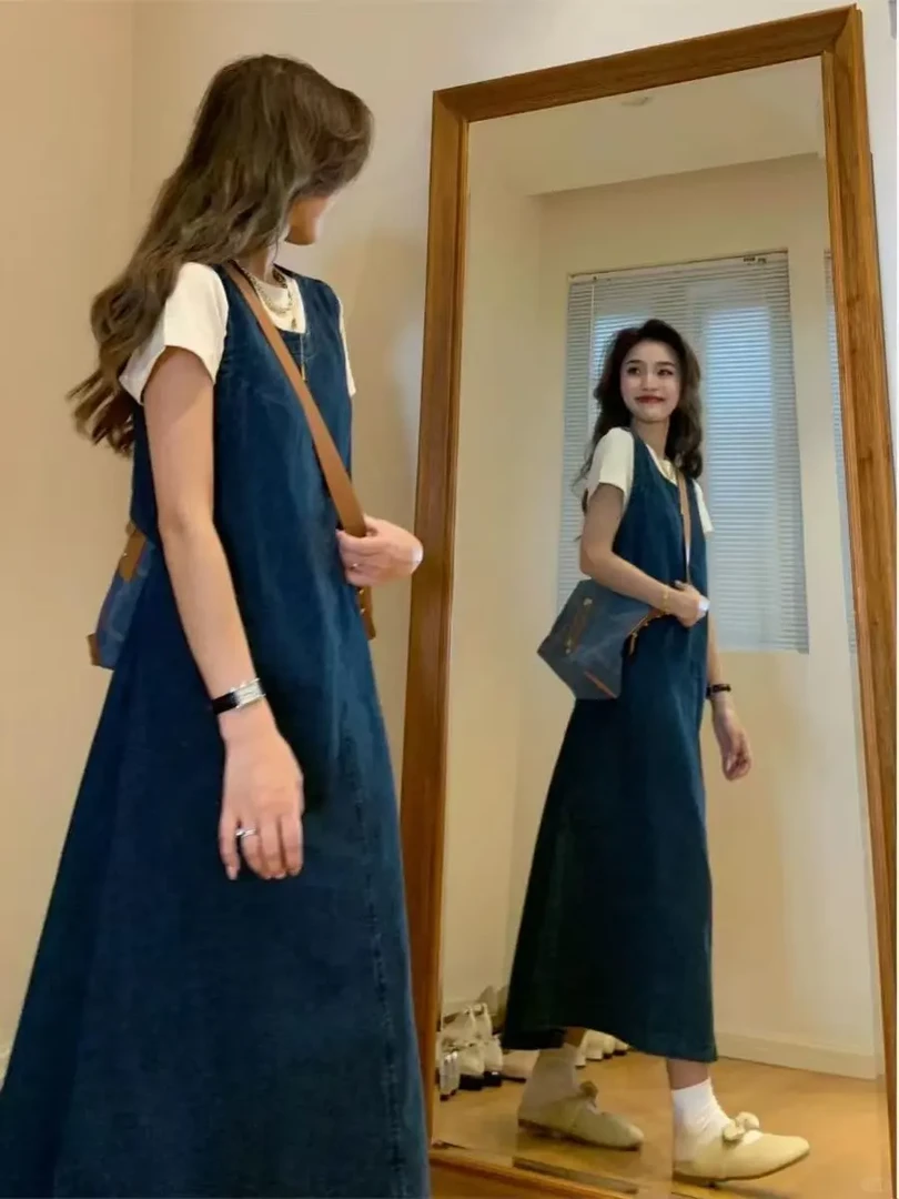 2025夏季新款韩系穿搭慵懒风白色短袖上衣搭配背带牛仔裙两件套女