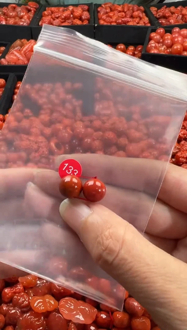 颈饰未镶嵌南红玛瑙1