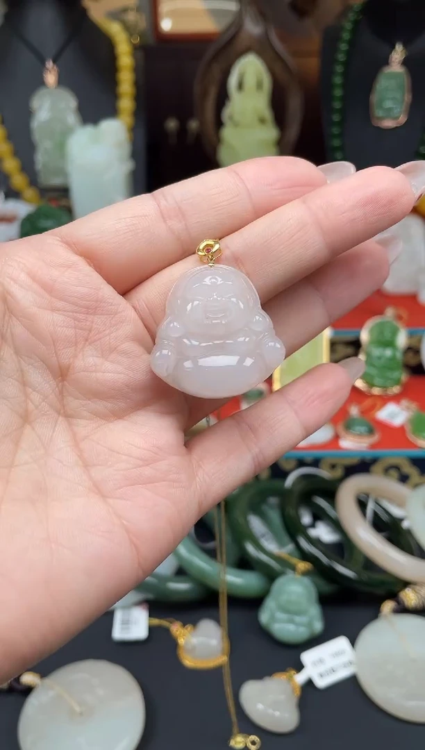 和田玉18K金镶嵌颈饰吊坠ge84