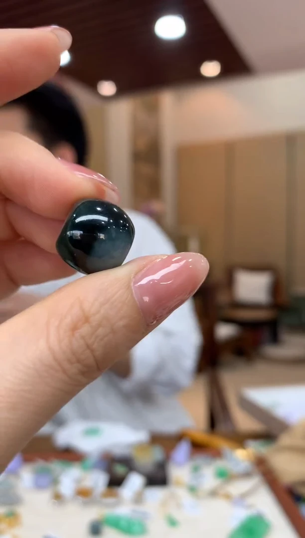 吊坠(不含链)未镶嵌翡翠路路通