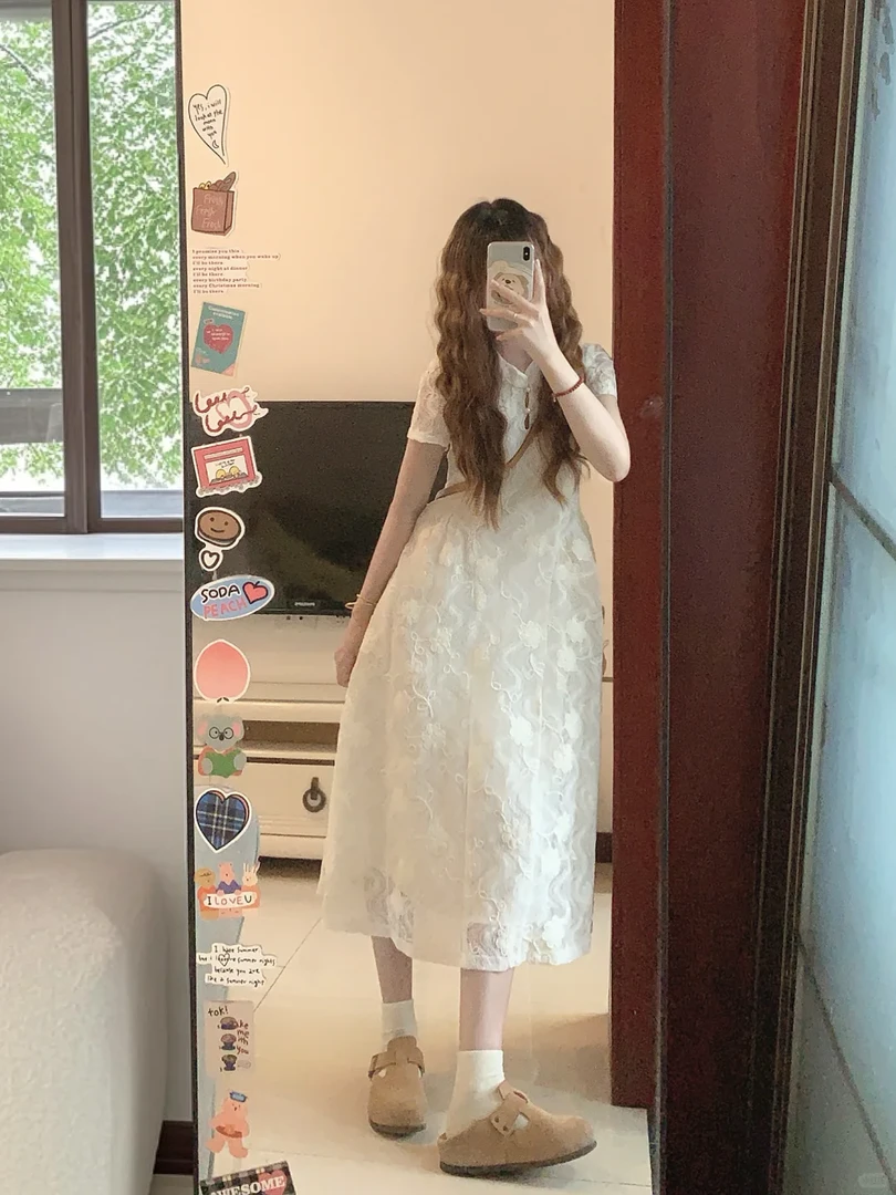 法式泡泡袖蕾丝刺绣连衣裙女2025夏新款气质百搭显瘦中长款裙子女