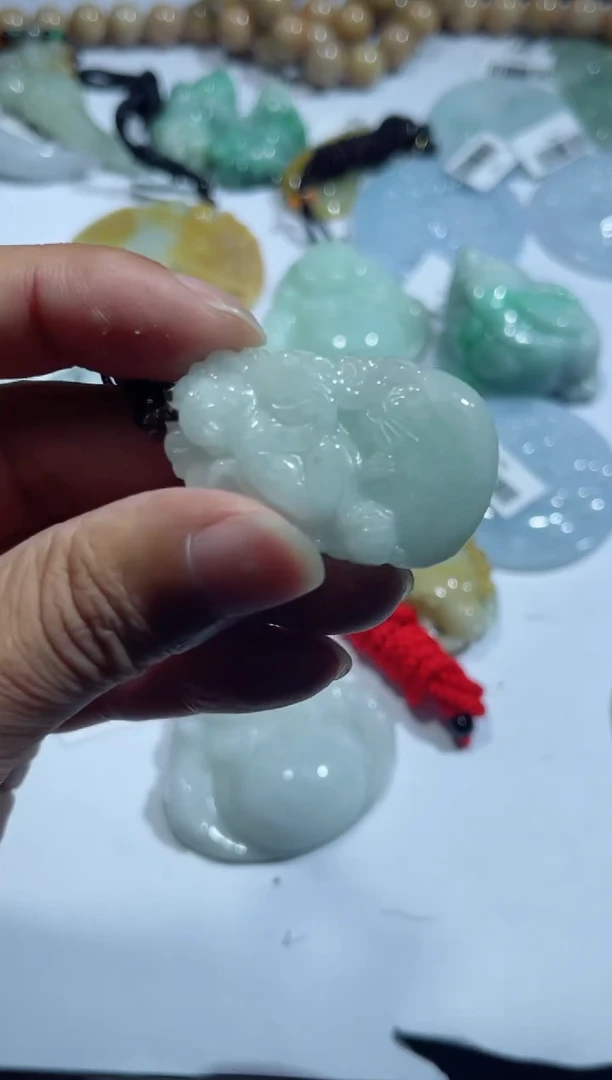 【闪购商品】翡翠吊坠(不含链)未镶嵌00001061