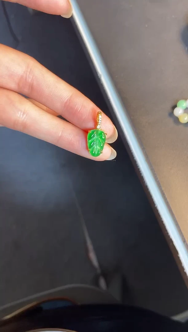 吊坠(不含链)银S925镶嵌翡翠1