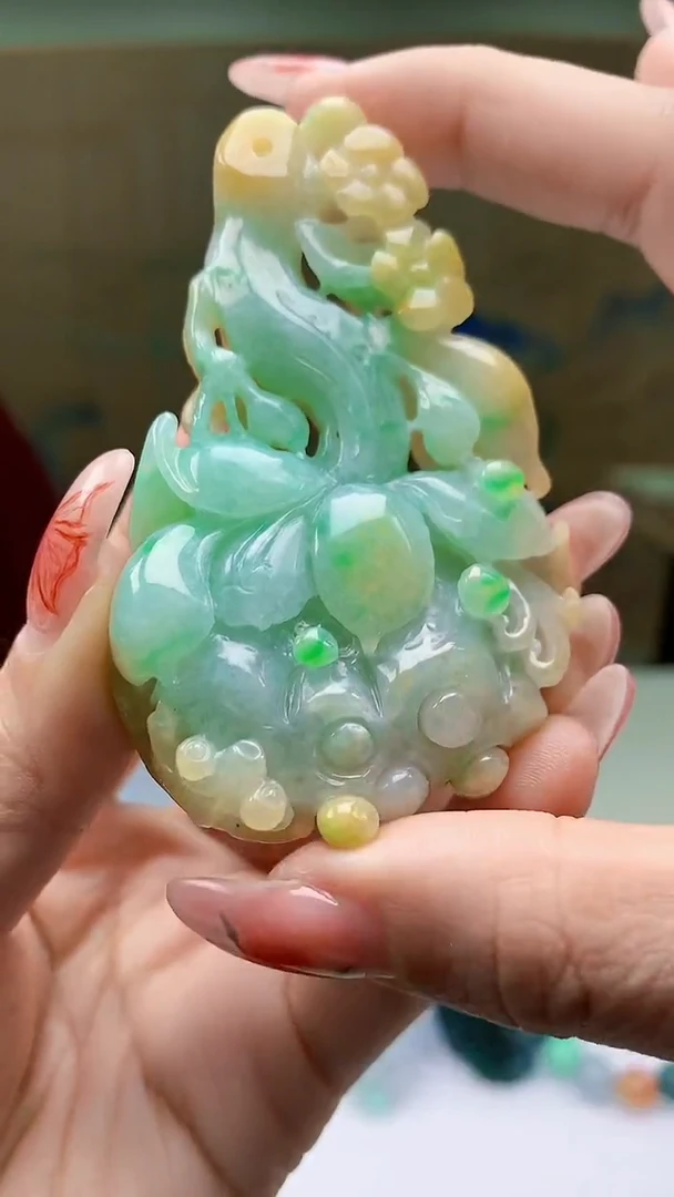 【闪购商品】定制翡翠未镶嵌4902ty-毛货挂件91