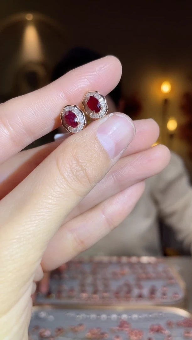 银S925镶嵌耳饰红宝石耳饰