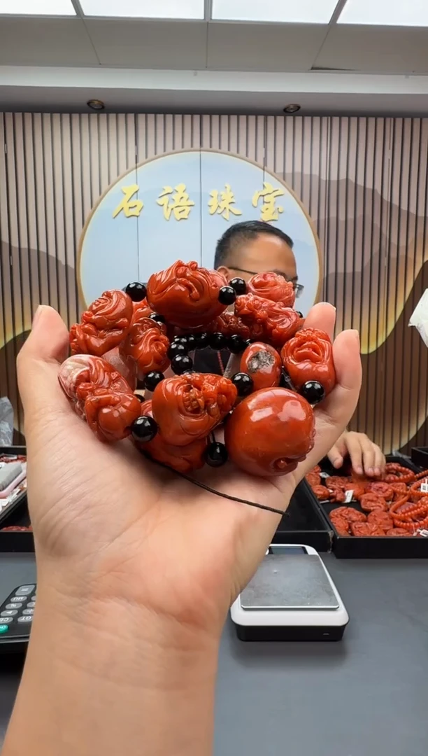 南红玛瑙雕刻未镶嵌160ZB0808产品一个