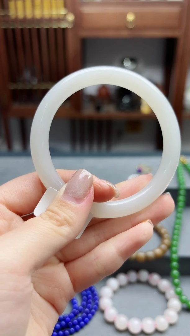 【闪购商品】和田玉手镯未镶嵌白玉手镯58#QC