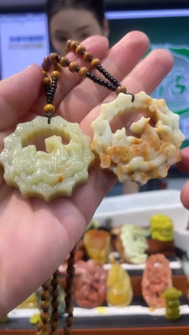 【闪购商品】岫玉吊坠未镶嵌多样性发货*拍一发一