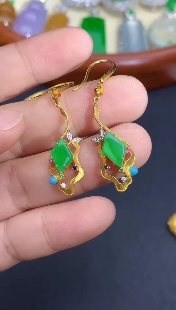 18K金镶嵌翡翠耳饰562-中国好珍宝