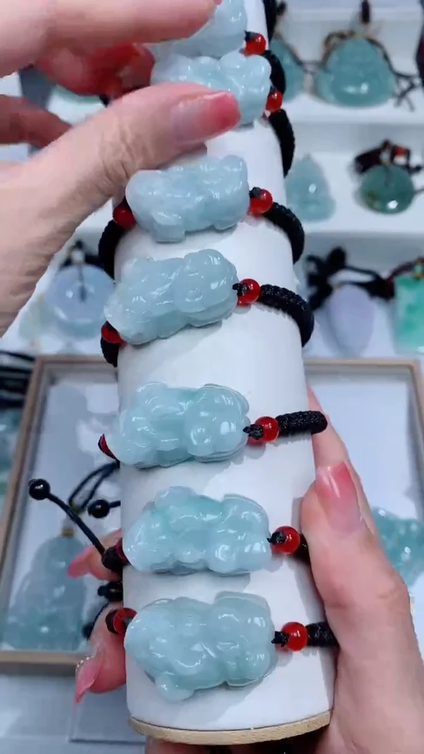 翡翠未镶嵌颈饰手绳吊坠团购多样性发一件