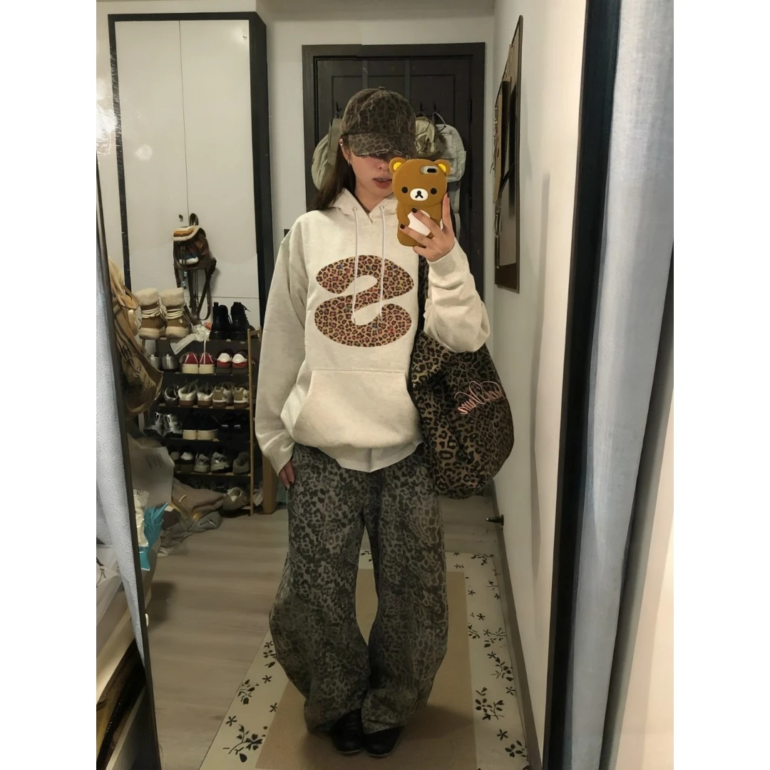YWBY潮牌女装冬季新款加厚保暖连帽卫衣复古显瘦气质女装上衣