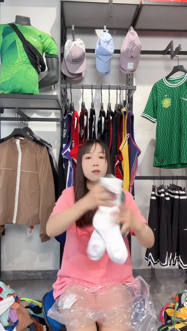 1560编码 耐克卫衣服饰过款为准 尺码