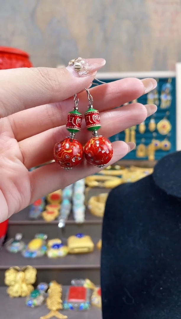 【闪购商品】非遗犀皮漆精品耳环红色