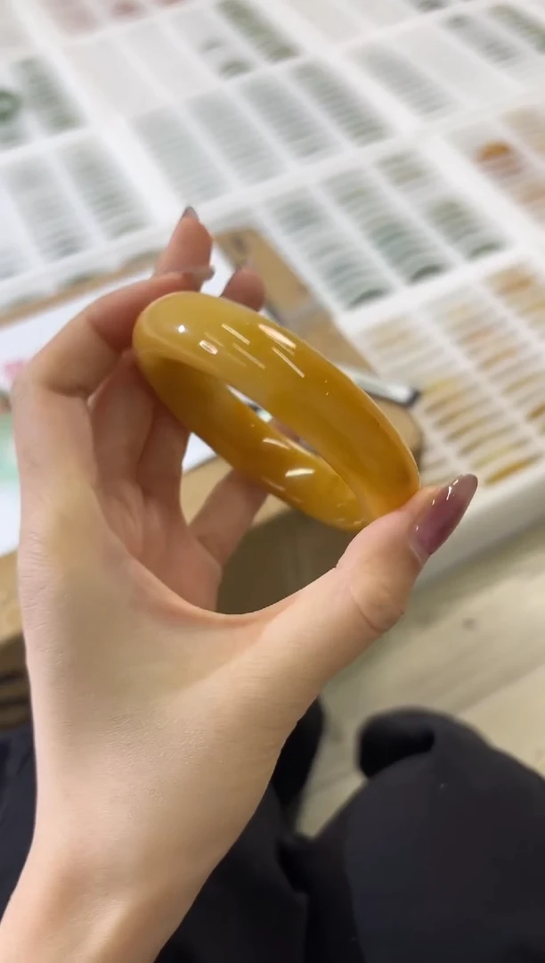 未镶嵌手镯石英质玉23-56HU